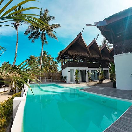 Cogon Tropical Resort General Luna  Εξωτερικό φωτογραφία