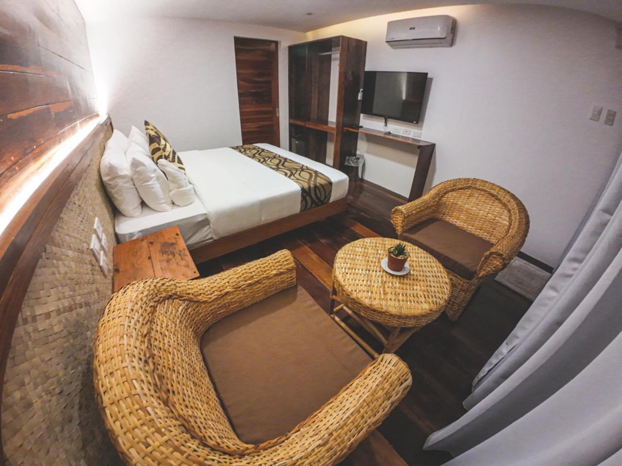 Cogon Tropical Resort General Luna  Εξωτερικό φωτογραφία
