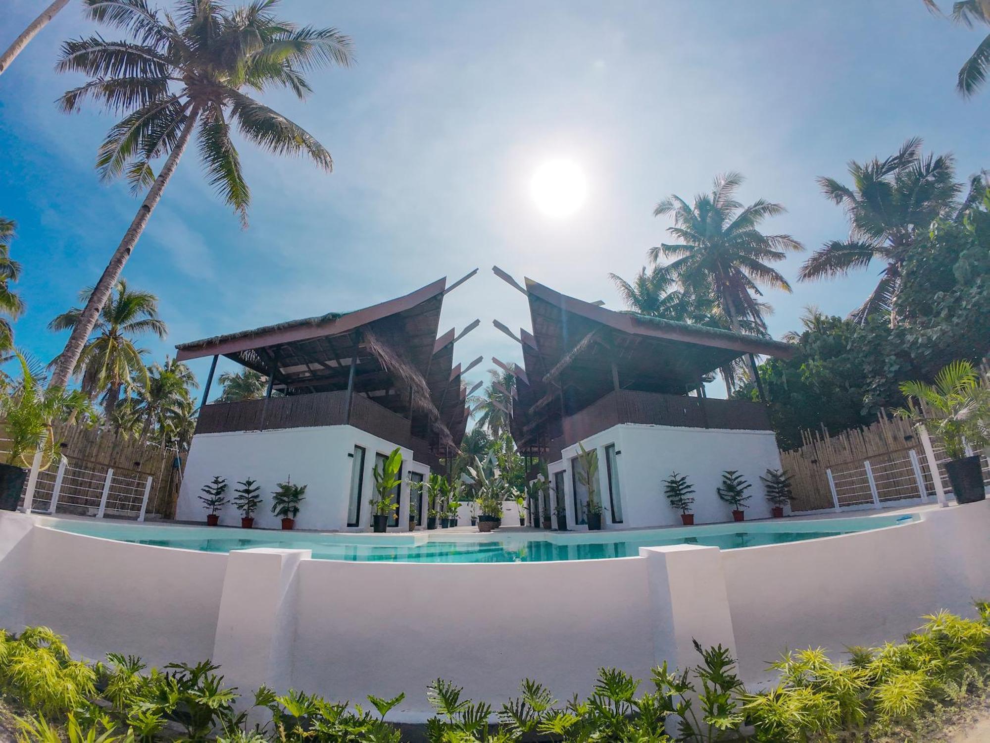 Cogon Tropical Resort General Luna  Εξωτερικό φωτογραφία